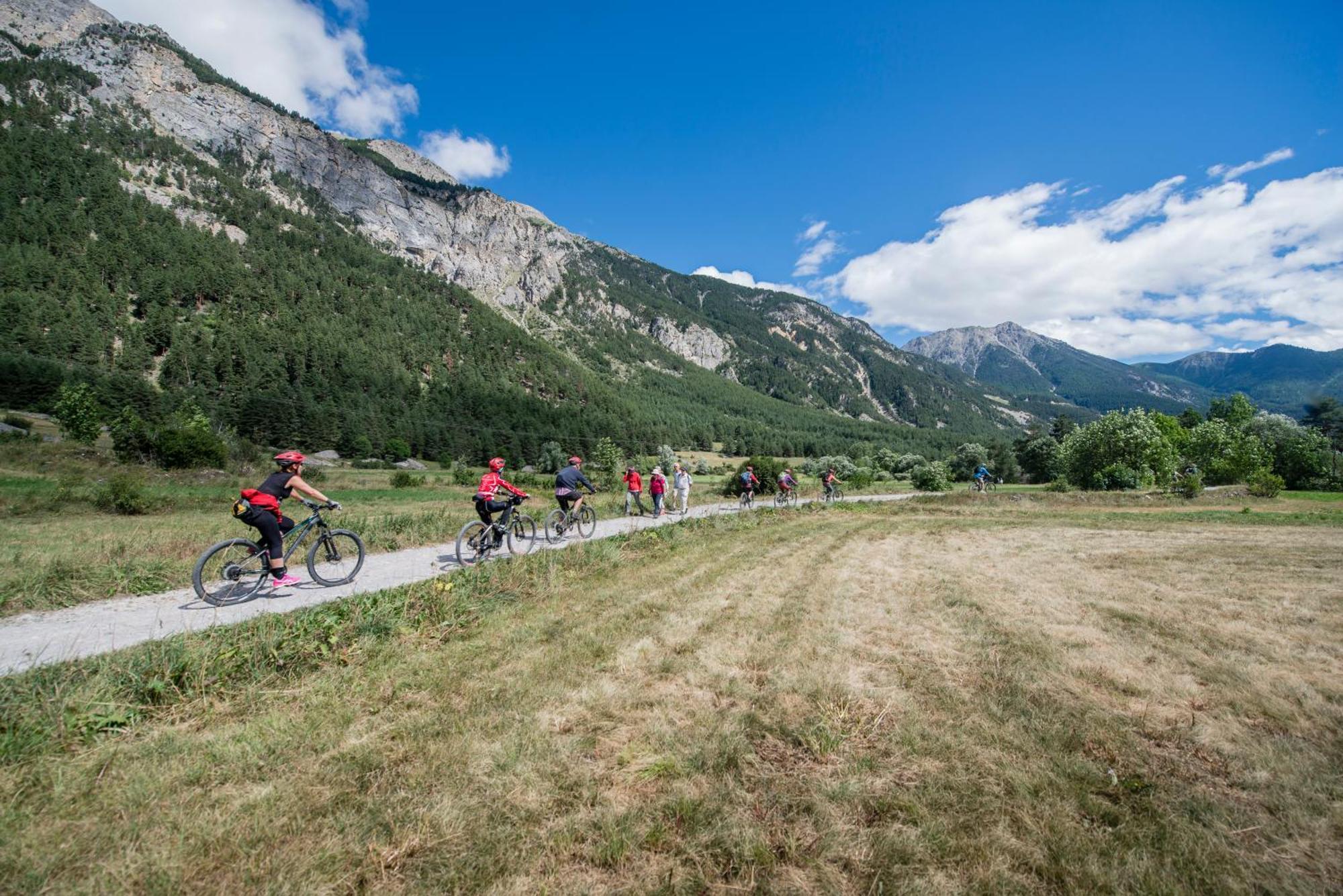 Villages Clubs Du Soleil - Montgenèvre Exteriör bild